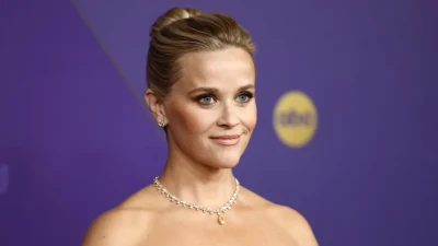 reese witherspoon and oliver haarmann spark romance on luxurious saint tropez yacht getaway