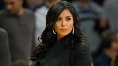 vanessa bryant s sweet puppy moment leaves fans smiling