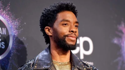 chadwick boseman honored with hollywood walk of fame star in emotional tribute