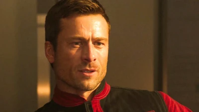 glen powell shines in edgar wright s bold new take on the running man