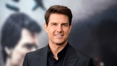 tom cruise advises david beckham to stay patient amid brooklyn family rift