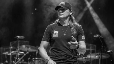 3 doors down singer brad arnold dies at 47 after cancer battle