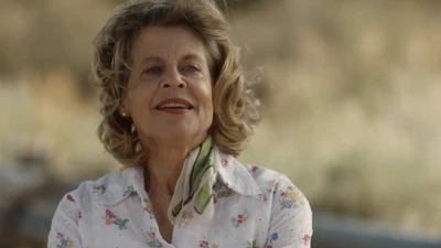 linda hamilton shares personal story behind emotional dark winds cameo